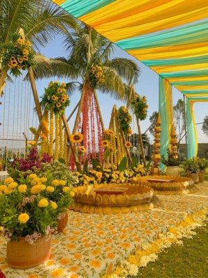 Floral Mehndi Decoration 