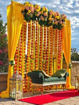 Marigold Garland mehndi decoration