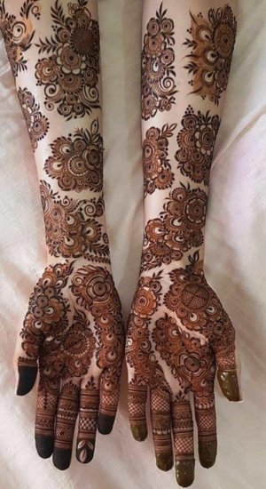 Arabic Mehndi Design