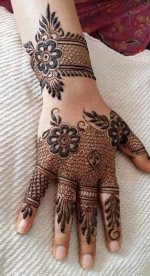 Arabic Mehndi Design