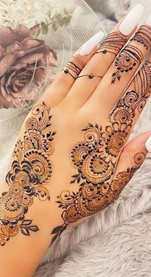 Arabic Mehndi Design