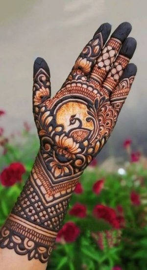 Arabic Mehndi Design