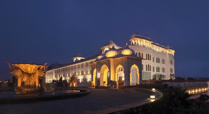 the radisson blu udaipur